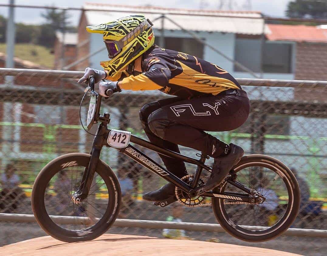 Competencia de BMX Antioquia durante la válida disputada en El Carmen de Viboral.
