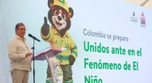 Ministro pide reducir consumo de agua y energía por El Niño