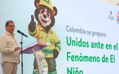 Ministro pide reducir consumo de agua y energía por El Niño