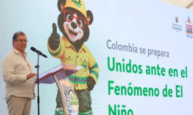 Ministro pide reducir consumo de agua y energía por El Niño