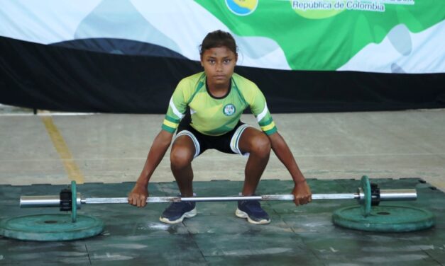 Mutatá sigue arriba en pesas y Turbo domina atletismo y ajedrez en el zonal escolar de Urabá