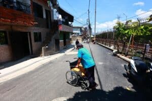 Pavimentación barrio La Santa Cruz