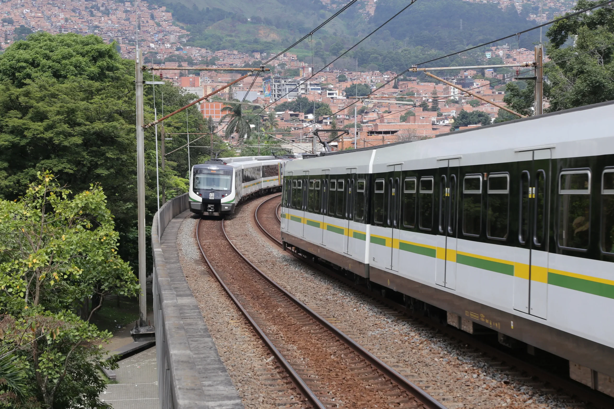 Imagen institucional del Metro de Medellín sobre su calificación crediticia