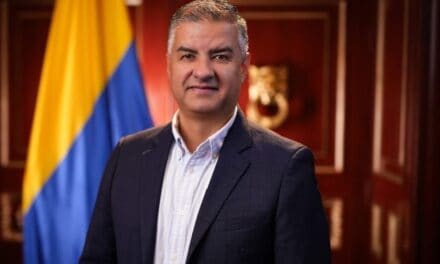 Berrio propone exigir título y experiencia para ser ministro en Colombia