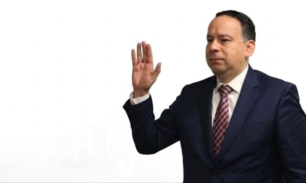 Externado confirma que Reynaldo D’Silva aún no obtiene la maestría