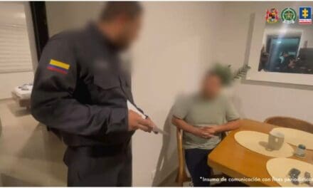 Fiscalía anuncia capturas por red que extraía municiones de depósitos militares