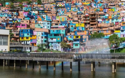 Turismo en Medellín: récord de pasajeros y caída del gasto extranjero en el primer semestre de 2026