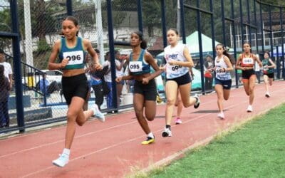 Medellín lidera atletismo, pesas, natación y patinaje en Copacabana