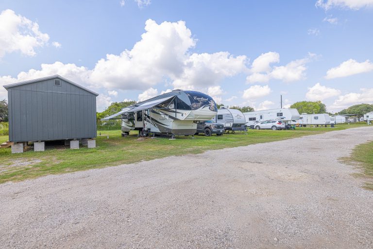 motor home camping near me