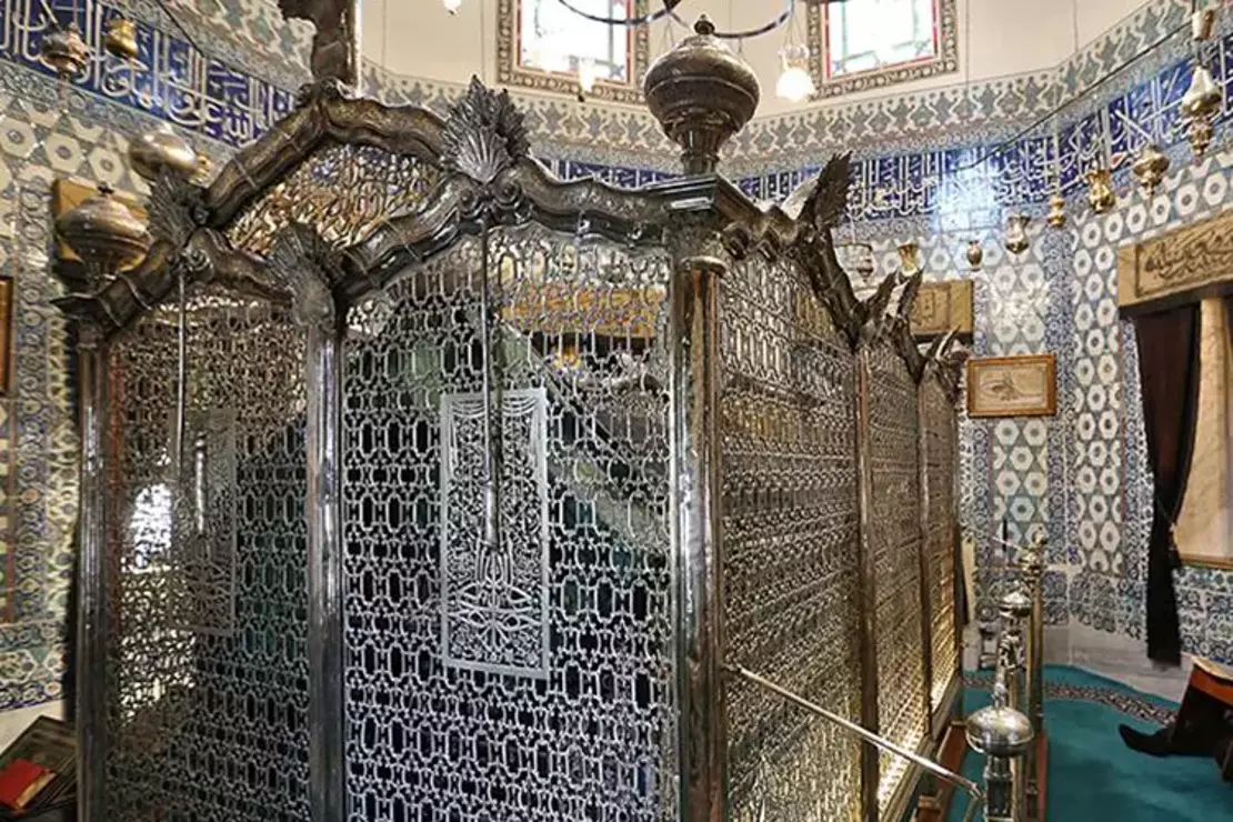 Rüyada Eyüp Sultan Türbesini Görmek