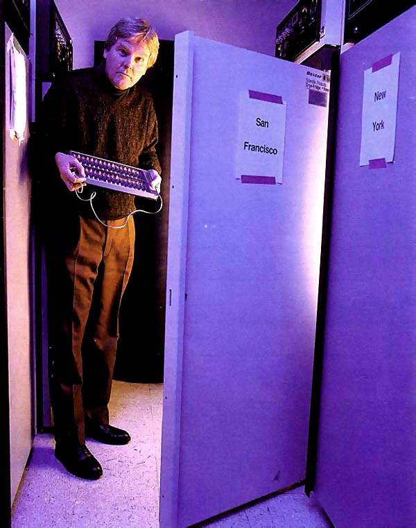http://oloommagazine.com/images/Articles/16/SCI2000b16N9_H01_001327.jpg
