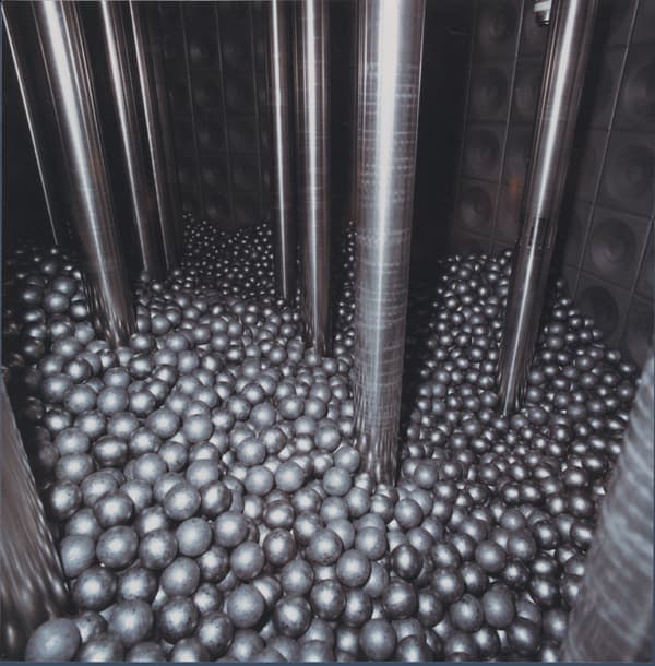 http://oloommagazine.com/images/Articles/18/SCI2002b18N5-6_H01_002328.jpg