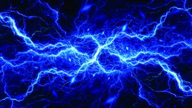 قيادة السيارات الكهربائية