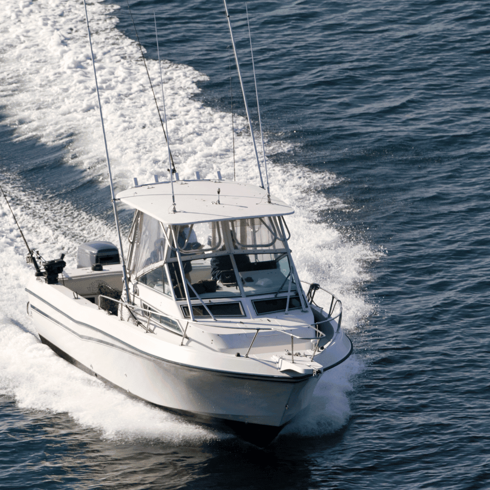 Courtier en assurance bateau à Trois-Rivières – Soumission rapide pour propriétaires d’embarcations au Québec Bateau de pêche rapide sur l'eau
