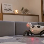 Jouet crabe rampant avec capteurs LED, tapis de jeu.