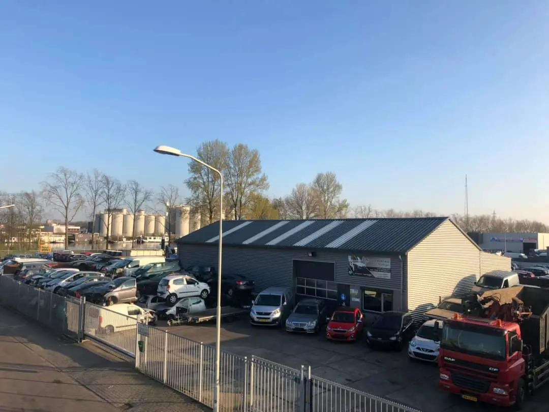 Autodemontage Nijmegen. Autosloperij Nijmegen. Autosloop Nijmegen.