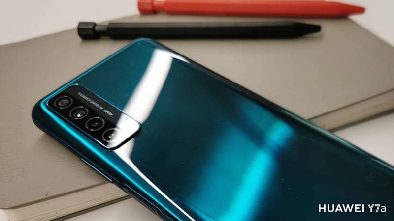 HUAWEI Y7a get your long holiday well spent with your fav series via y7a