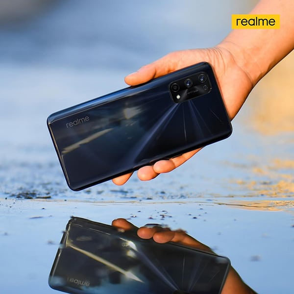 realme X7 Pro 5G slim flagship smartphone tease countdown