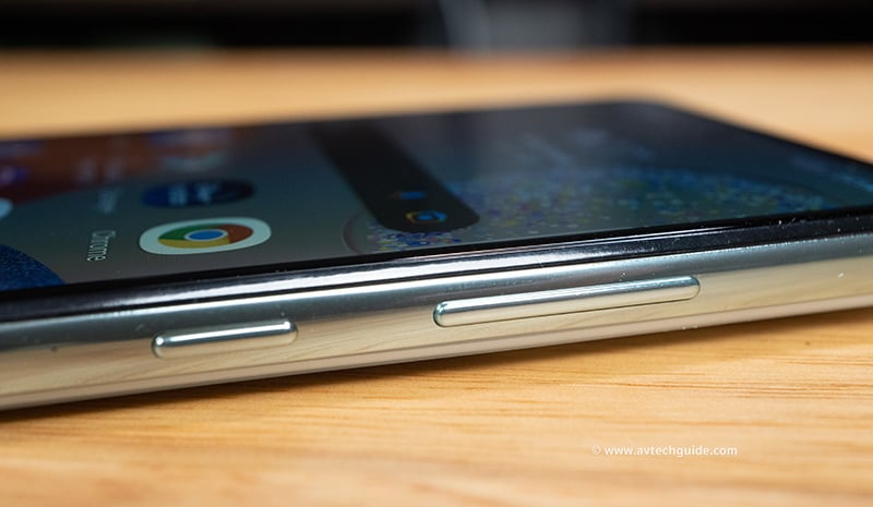Review Samsung new Galaxy A52s 5G premium mid-end smartphone