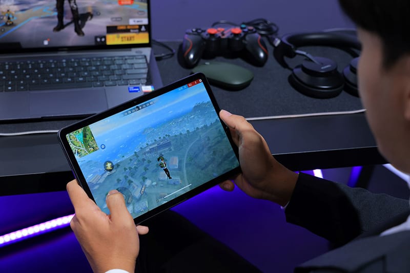 HUAWEI MatePad 10.4 inch 2022 and on-the-go lifestyle