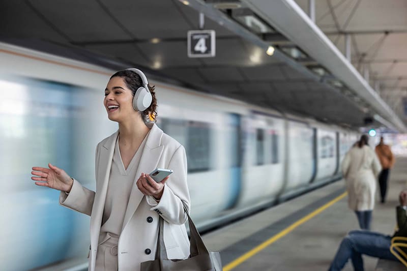 Sony WH-1000XM5 and LinkBuds S pre-booking campaign