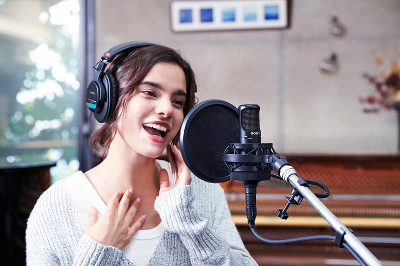 Sony MDR-MV1 new Studio Monitor Headphones support Spatial Audio
