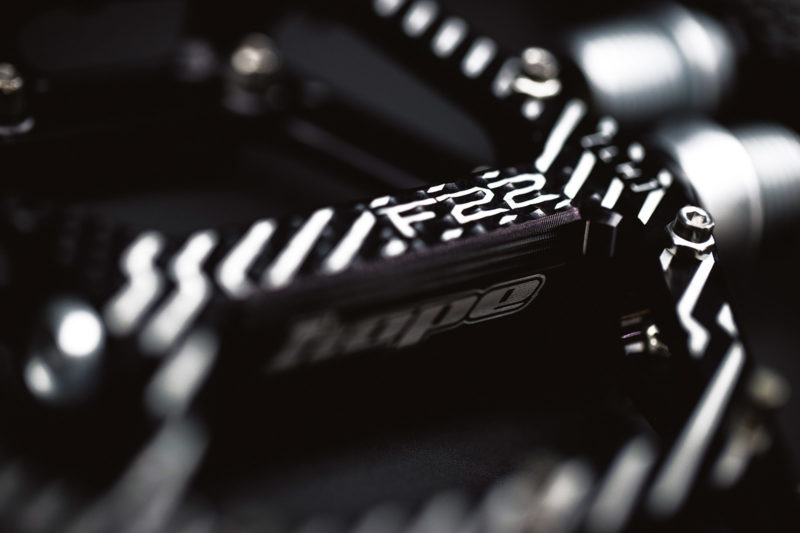 Hope f22 pedale mtb piatto piattaforma in alluminio più largo più spesso 11 perni per lato