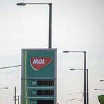 MOL Expands in Poland with 850 Million Zloty Bond