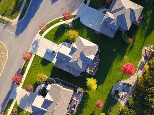 real estate auction