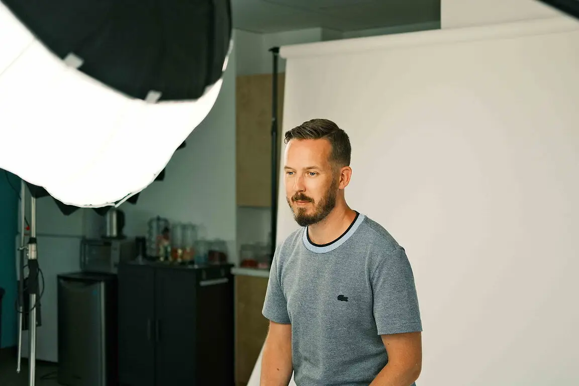 Darrell's profile at the studio