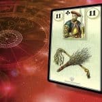 Sibilla con scopa e frusta, simboli di disciplina e potere nelle carte divinatorie.