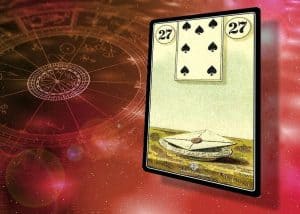 Sibilla carta con simboli e numeri, simbolo di intuizione e messaggi nascosti.