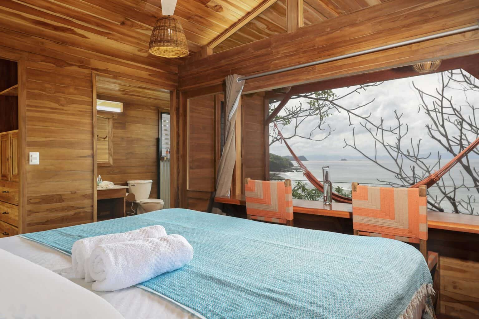 6-Top_Ballena_Bedroom_Angle_2_CC