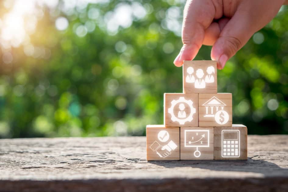 Corporate Payroll Services offers attractive benefits that support your employees and save your business time and money.