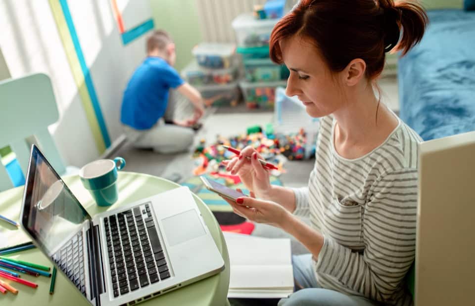 Why Time and Attendance Software Is Essential for Small Businesses