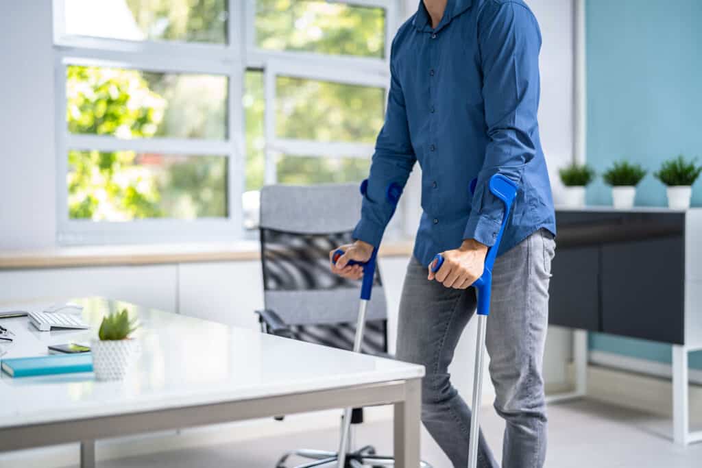 EasyWComp is Corporate Payroll Services' p[ay-as-you-go worker's comp solution. Sign up and save!