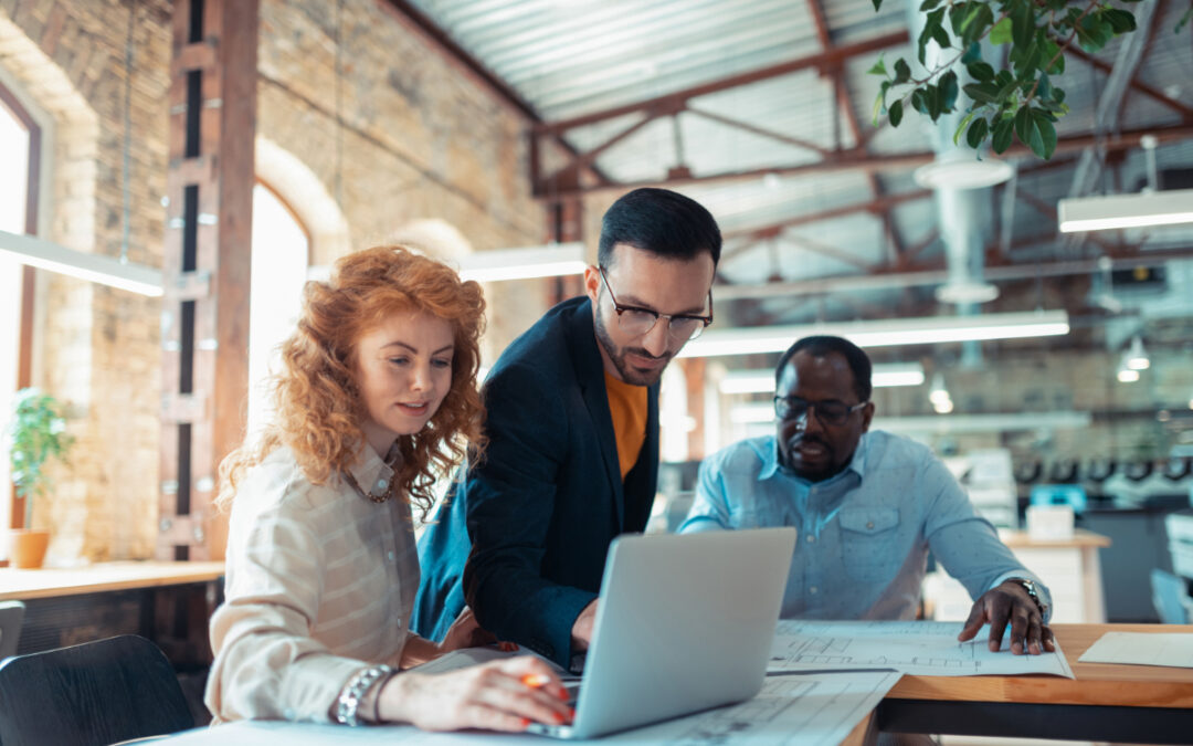 Why Entrepreneurs Should Pay Themselves Via Payroll