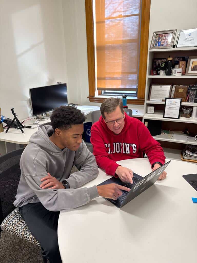 Heroux preparing CSB and SJU students for success in computer science ...