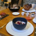 Leckeres Frühstück in der Normandie