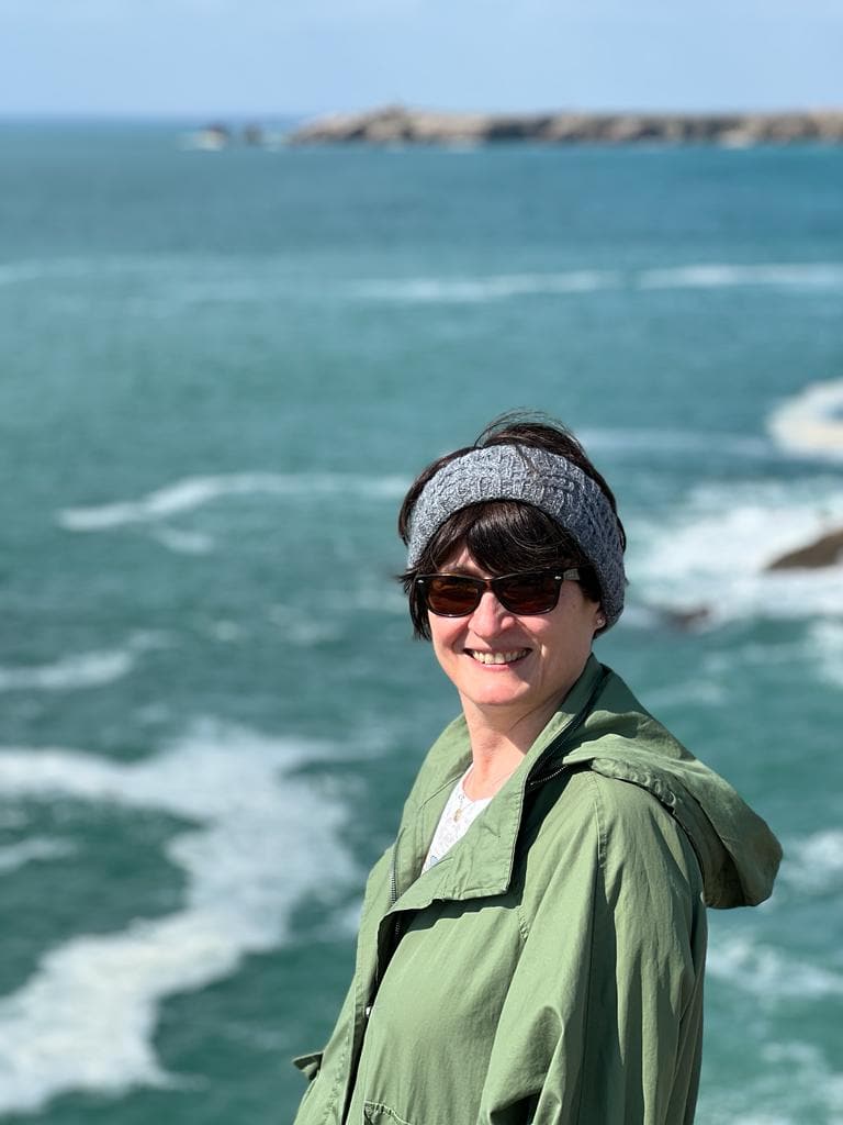 Sabine Laurent auf der Halbinsel Quiberon in der Bretagne