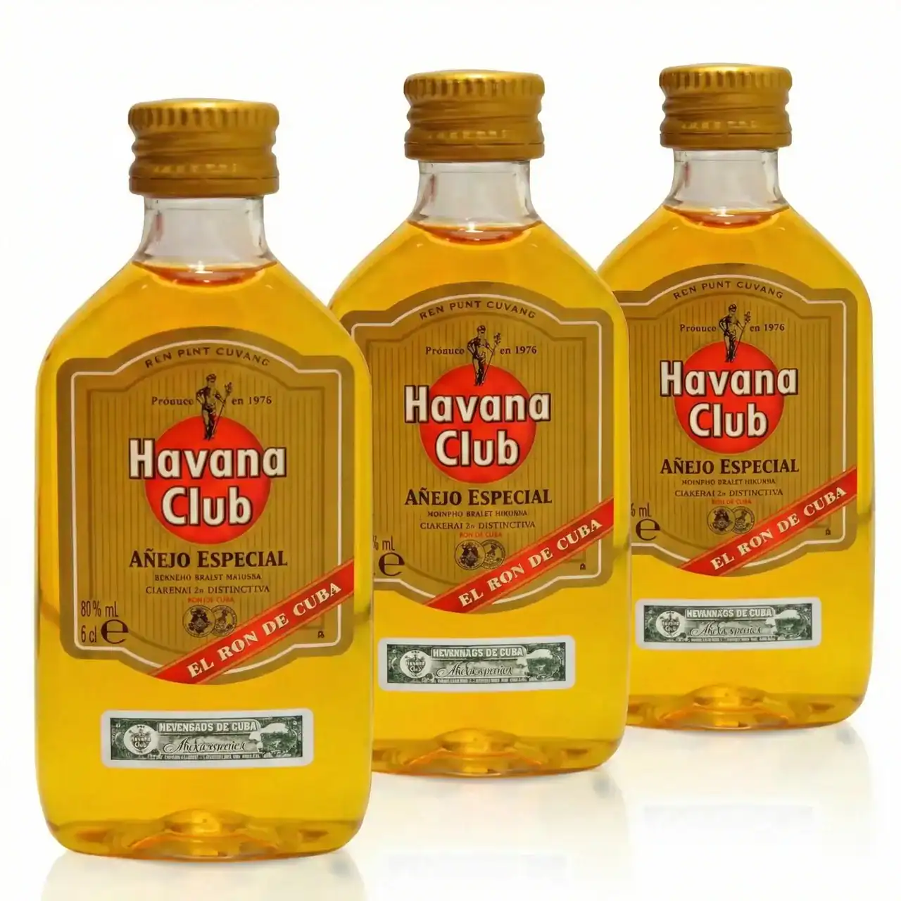 Tres botellas de ron Havana Club Anejo Especial