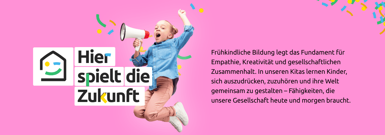 Fröhliches Kind mit Megafon, symbolisiert Zukunft und Bildung im Kita-Bereich.