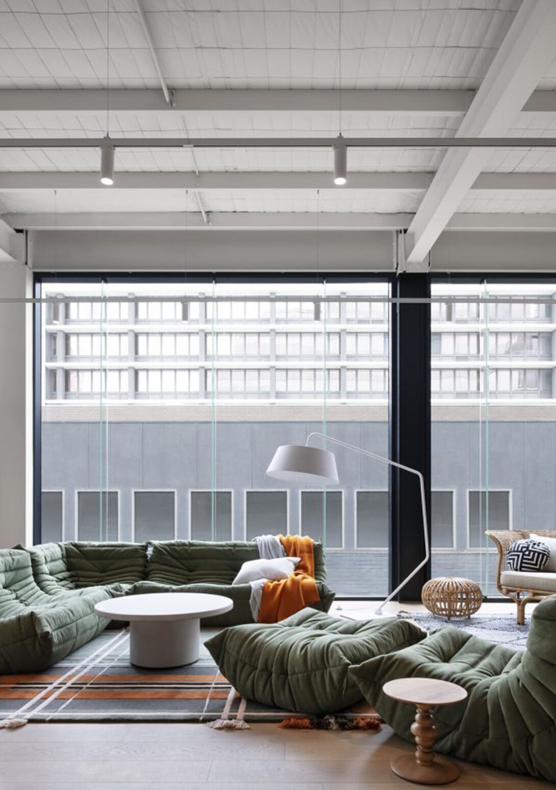 Ligne Roset: Bul Standard Floor Lamp in White