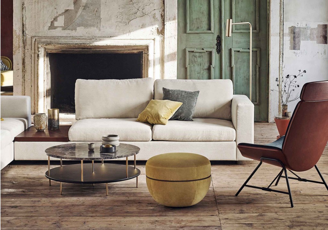 Wittmann: Miles Stool in custom fabric