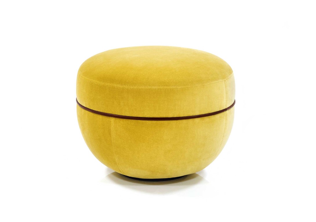 Wittmann: Miles Stool in custom fabric