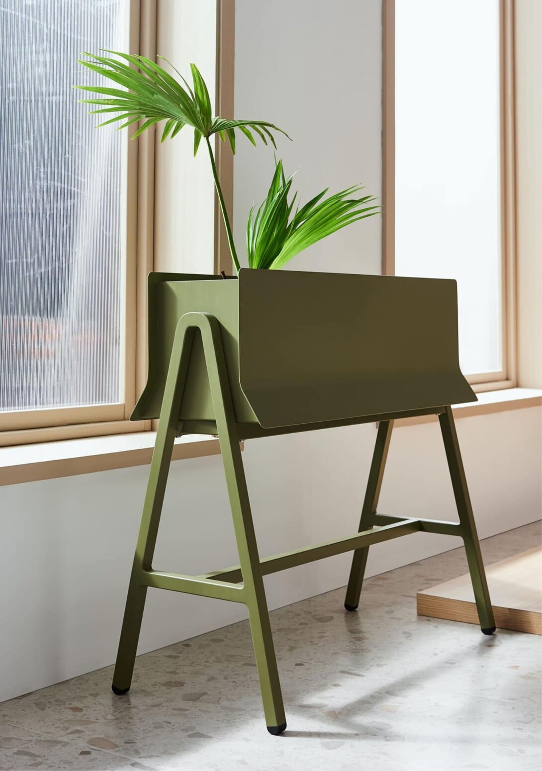 Kun Design Branch Planter High
