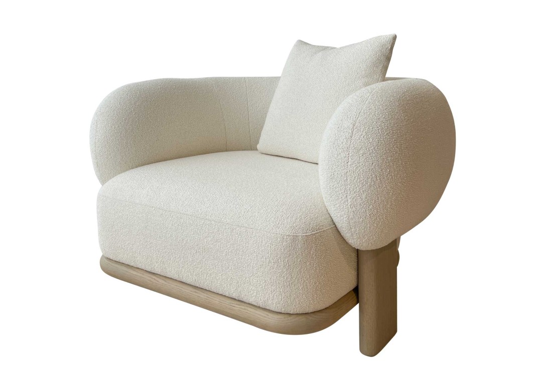 Bol Armchair HC28 Cosmo White Oak Yellowstone Dec 01