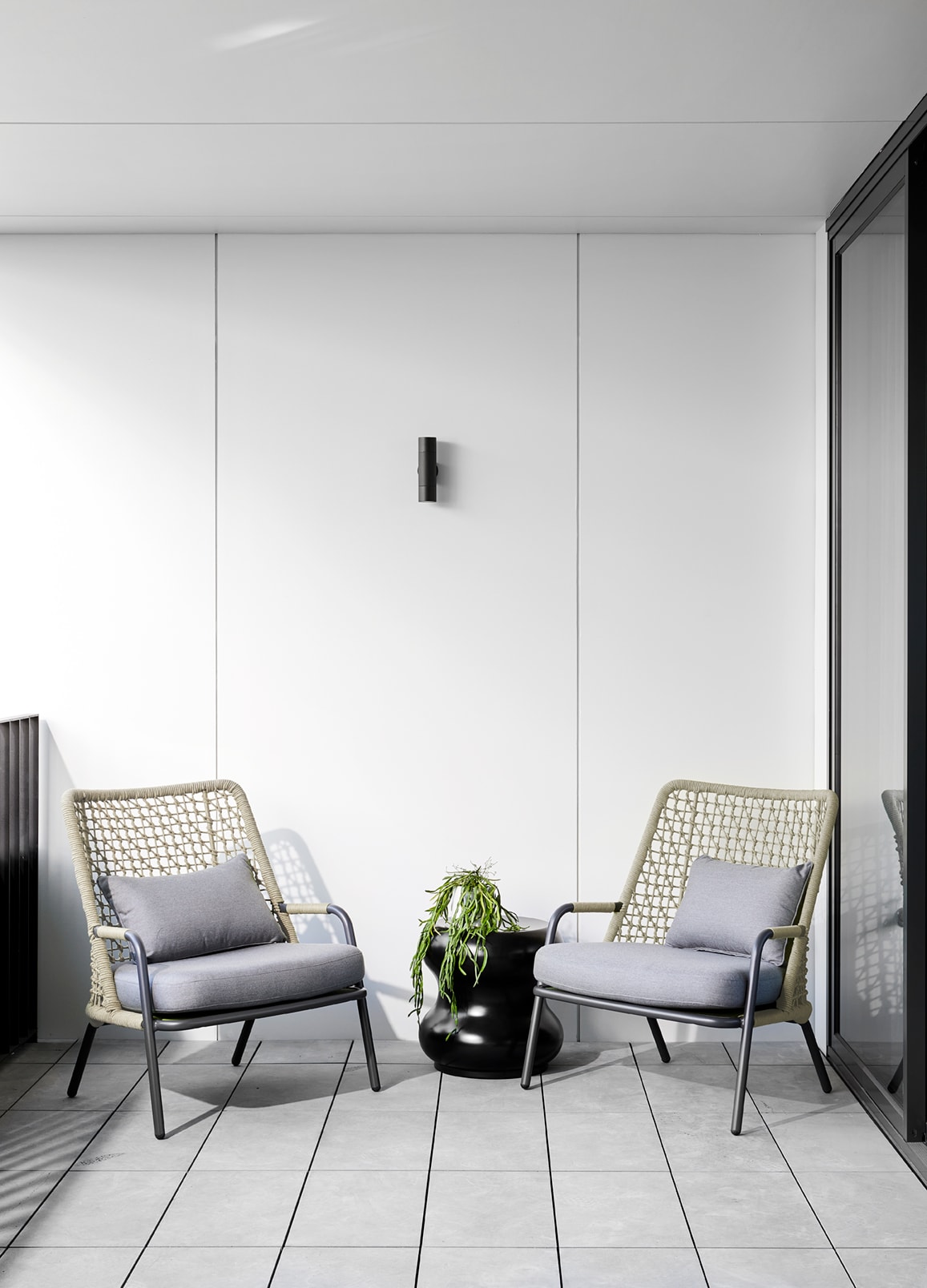 HC28 Toy Side Table: Black Lacquer