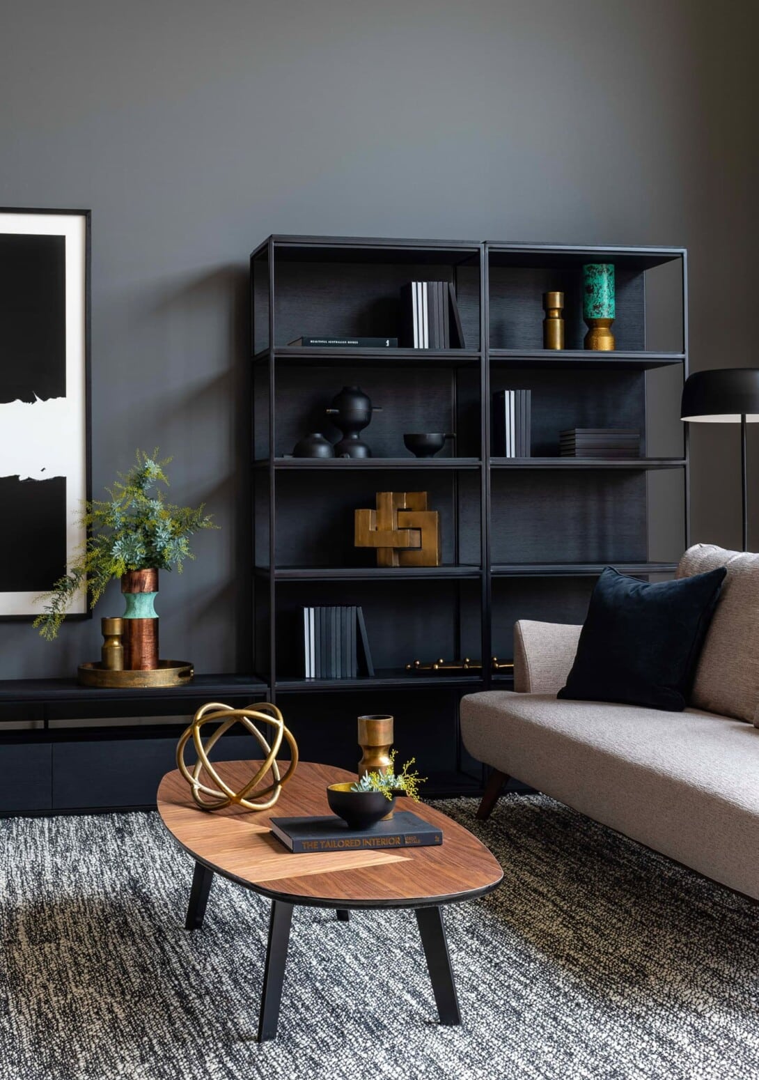 HC28 Fond Bookshelf