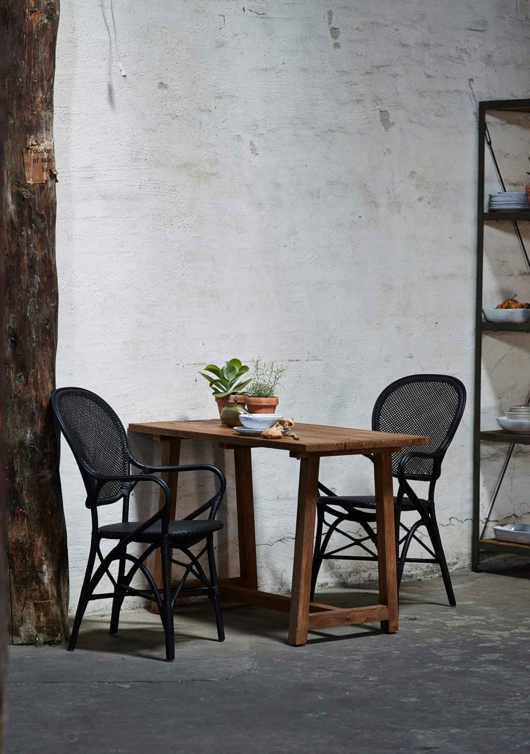 Rossini Armchair Black Lucas Desk Sika Design